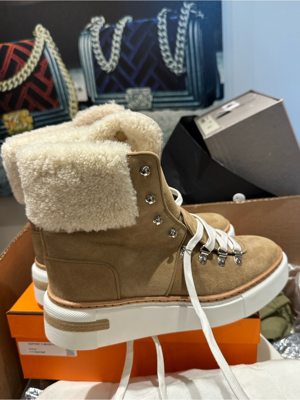 Hermès Flocon Suede Suede Lace-Up Boots size 39